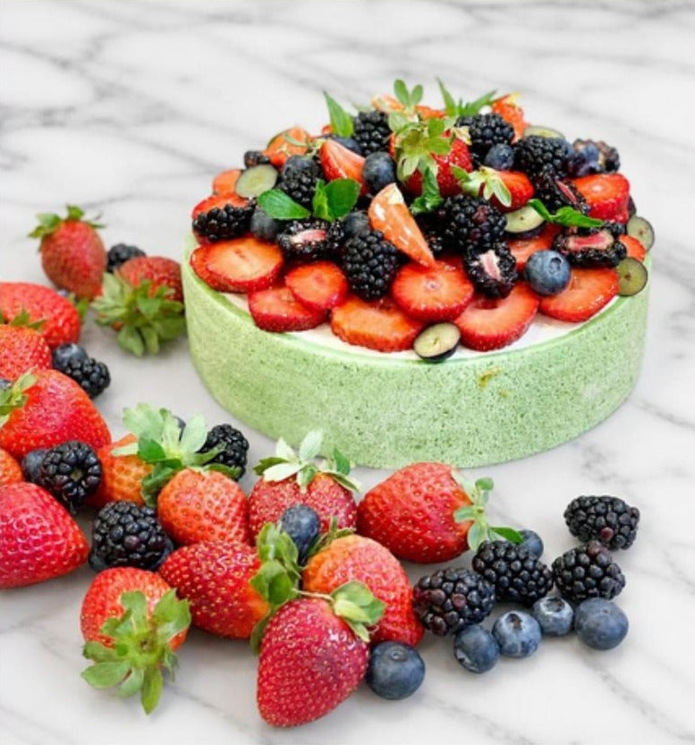 Pastel frutos rojos y pistache